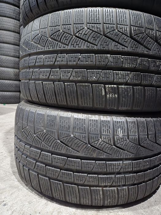 Шина зимова 255/40R18 Pirelli Sotozero 2022