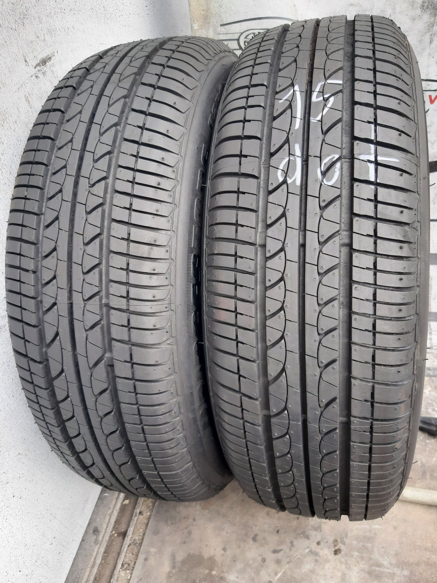 2x 175/60r15 81H Bridgestone B250