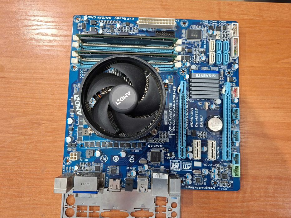 Płyta GA-H67MA-USB3-B3 + Intel I5 + 8GB DDR3