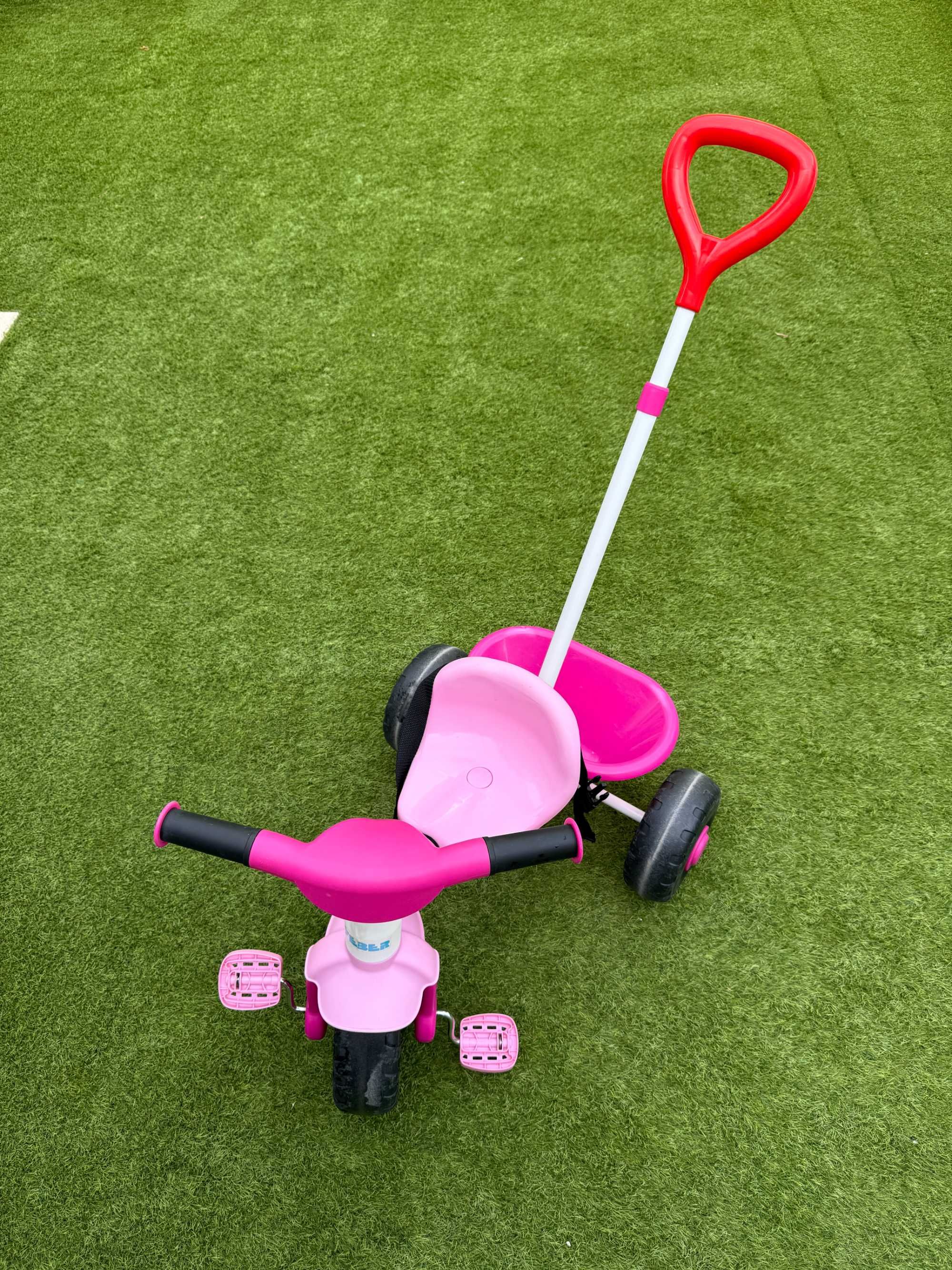 Baby trike FEBER/triciclo criança