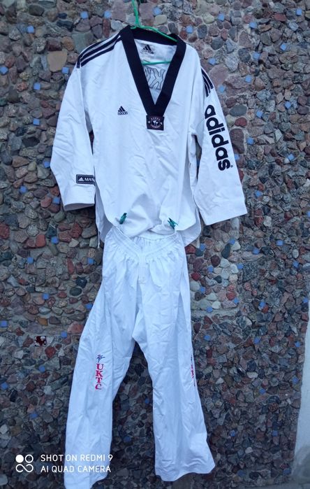 Białe kimono/karate