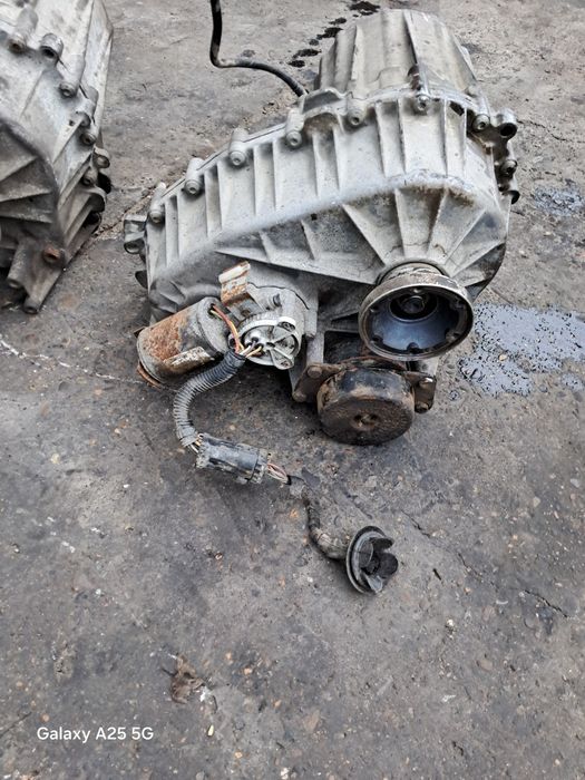 Роздатка Mercedes ML A163 271 05 01