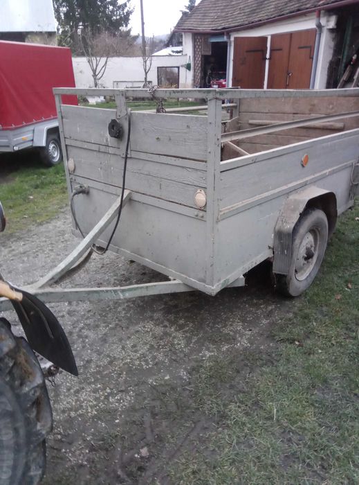 Przyczepka do przewozu bydła lub trzody