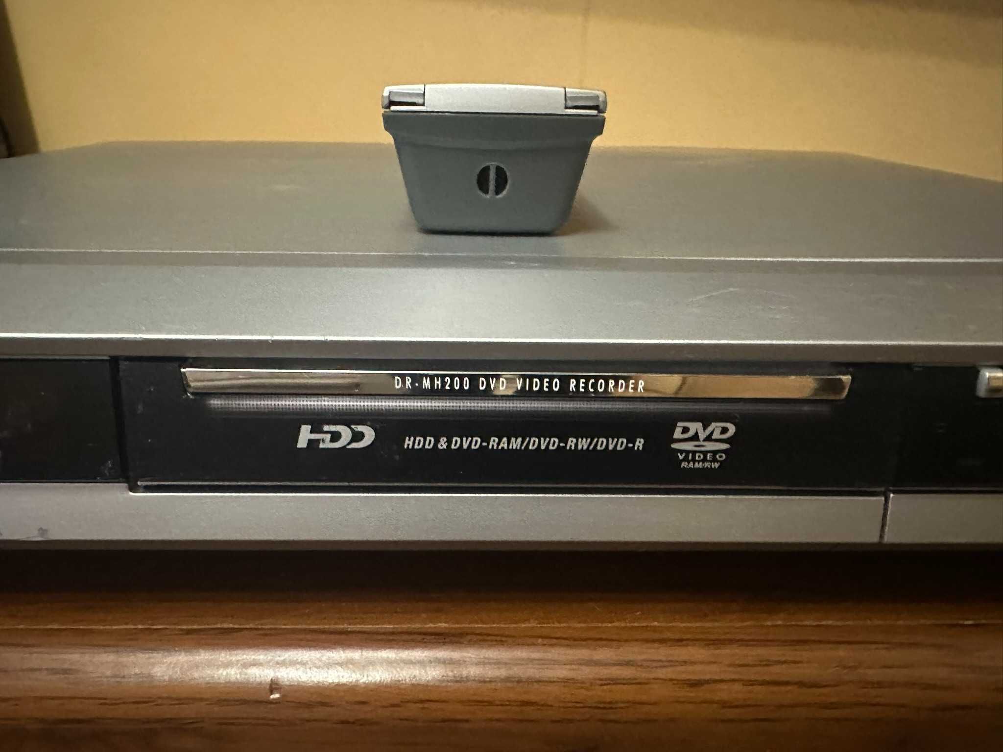 Nagrywarka DVD JVC DR-MH200 SE z HDD 160