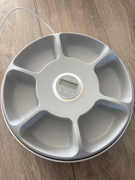 TRIXIE TX5+ automat na karmę