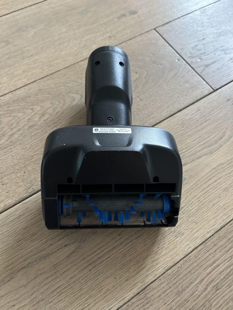 Nowa turboszczotka Philips FC8078 nasadka