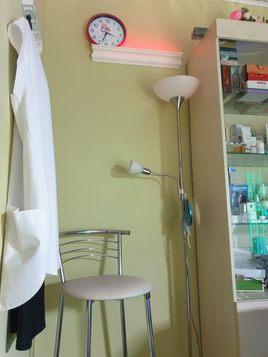 Здам кабінет в центрі города Фабра(Серова)