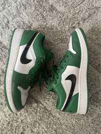 Air Jordan 1 low pine green