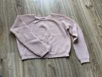 Różowy sweterek w stylu crop top