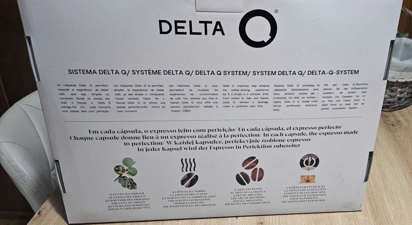 Ekspres kapsułkowy Delta Mini Qool
