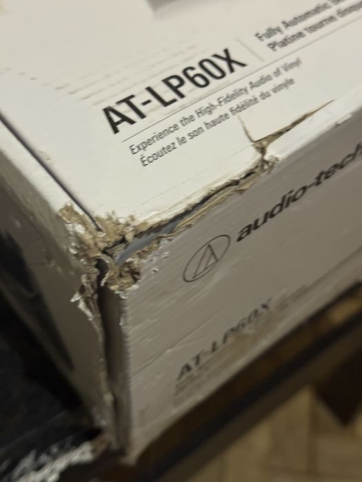 Програвач Audio-Technica AT-LP60X