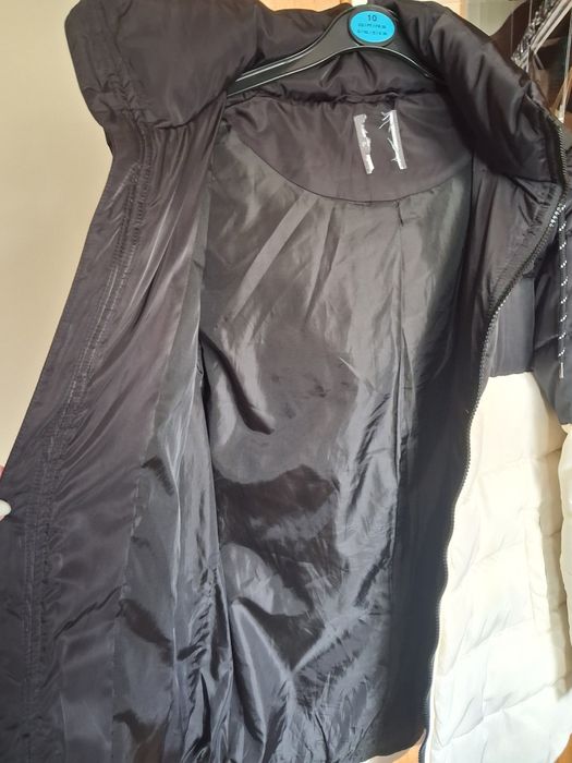 Casaco preto e branco