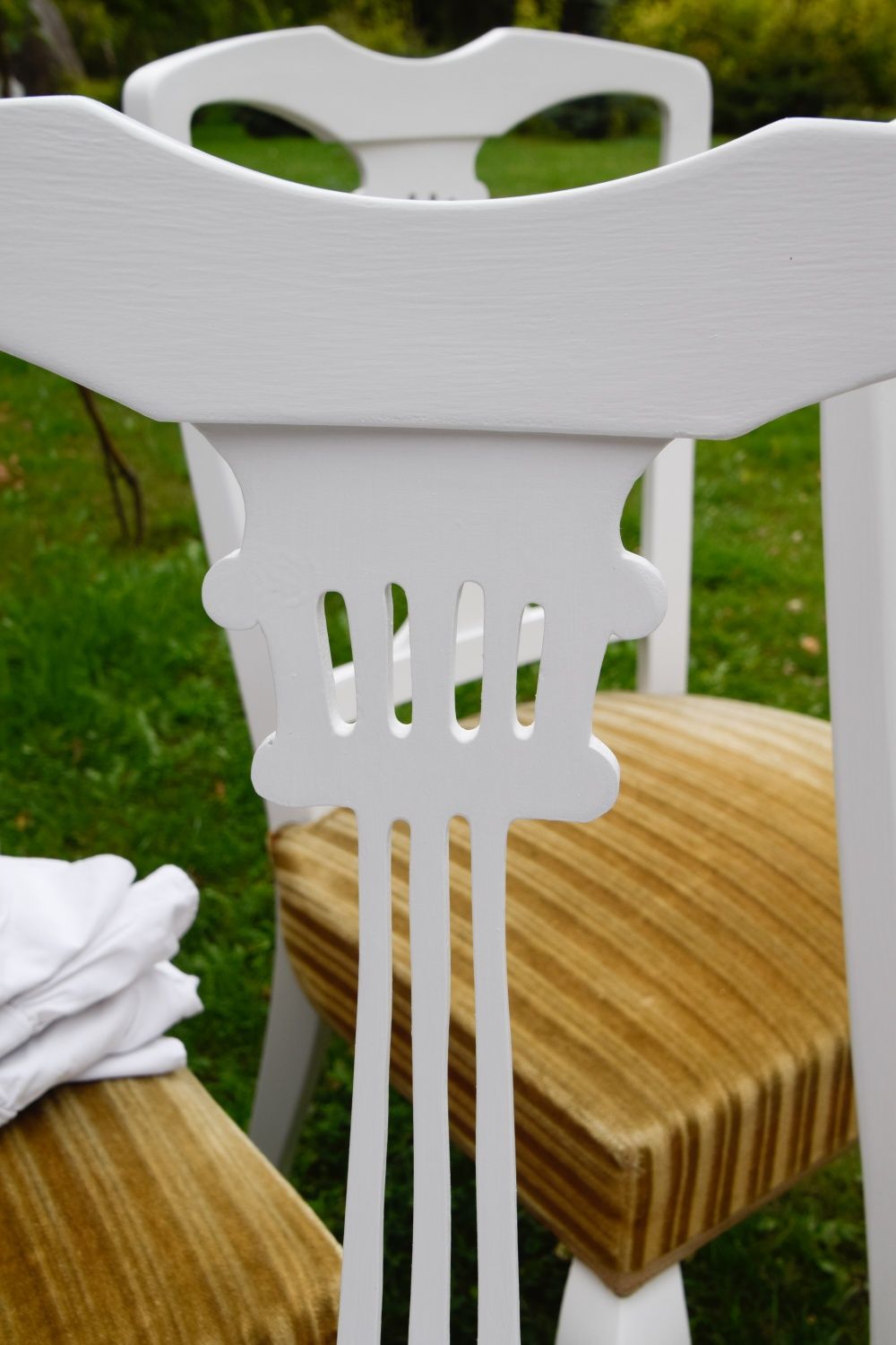Krzesła ,białe ,Shabby Chic ,drewno