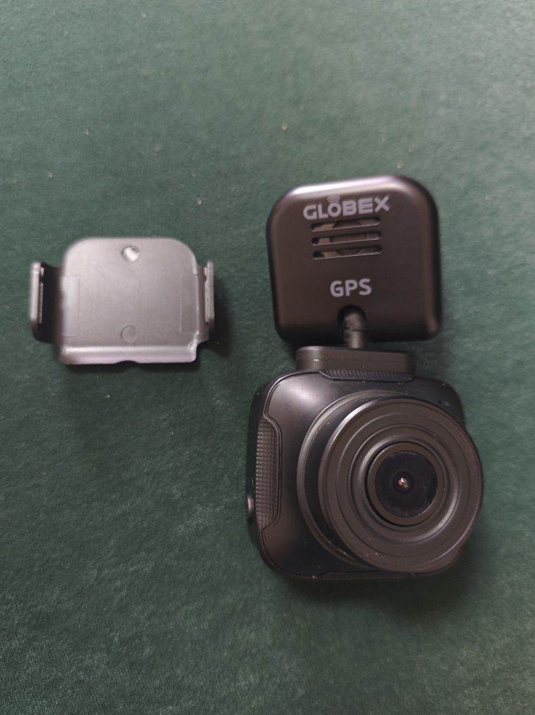 Відеореєстратор GLOBEX GE-114W