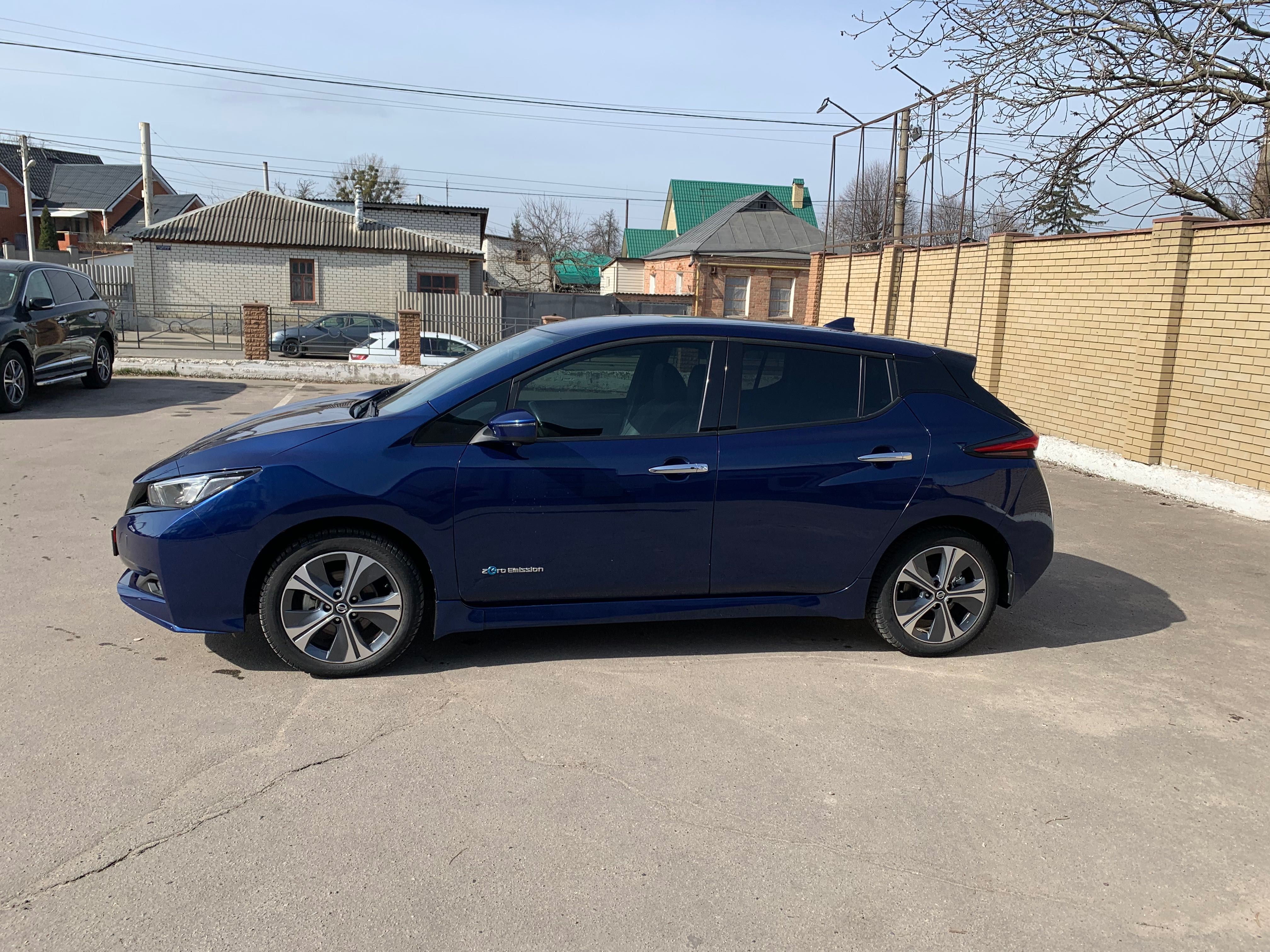 Nissan leaf 62kwt