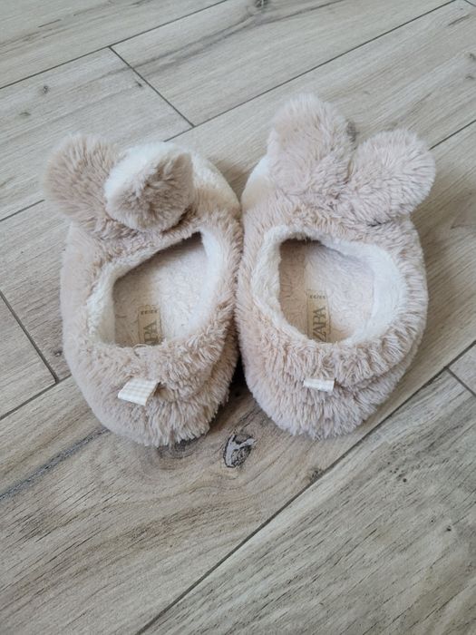Kapcie dziewczęce Zara r 32-33
