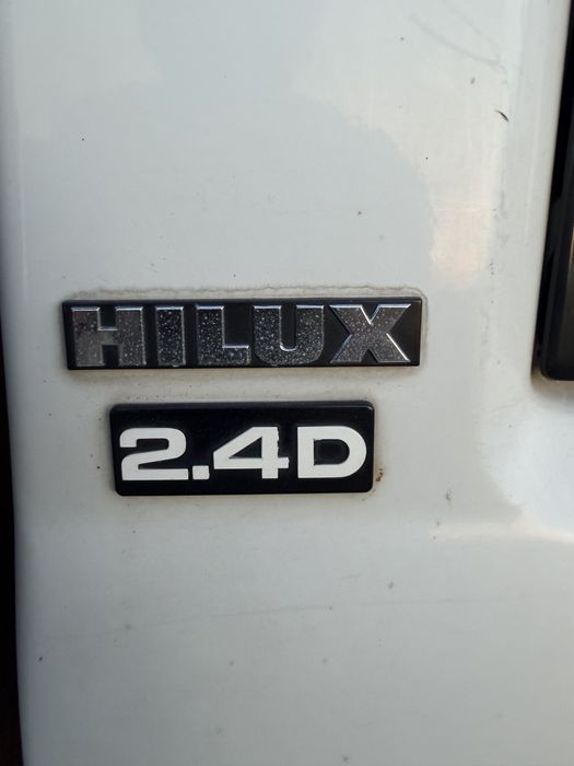 Toyota Hilux 48000kms Nacional 4x2 5 lugares