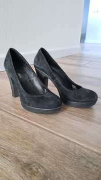 Продам туфли женские  38р (24.8 см)