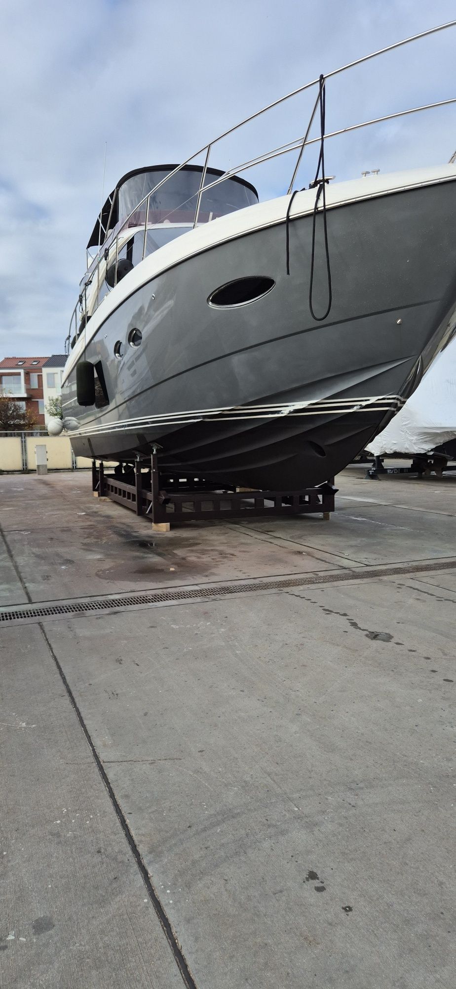 Podstawa mobilna łoże stojak pod Princess 50-55 Galeon 50-55 itp.