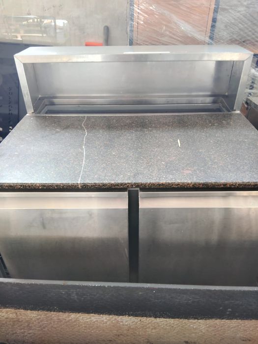 Stół chłodniczy do pizzy