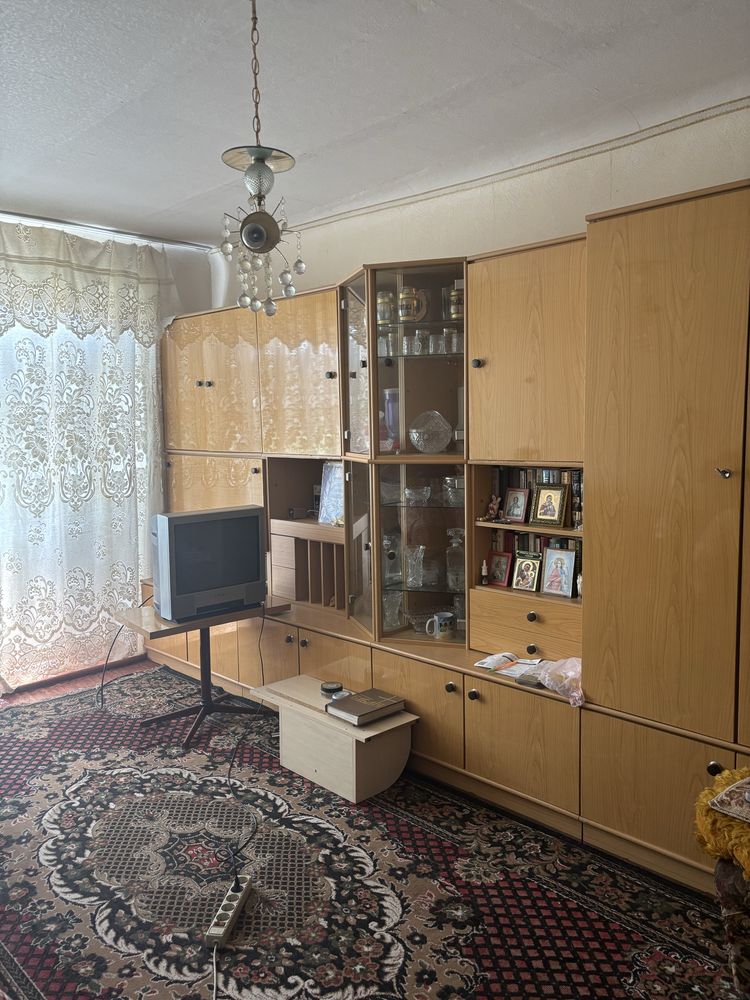Продам однокомнатную квартиру на 3 этаже 3-х этажного дома