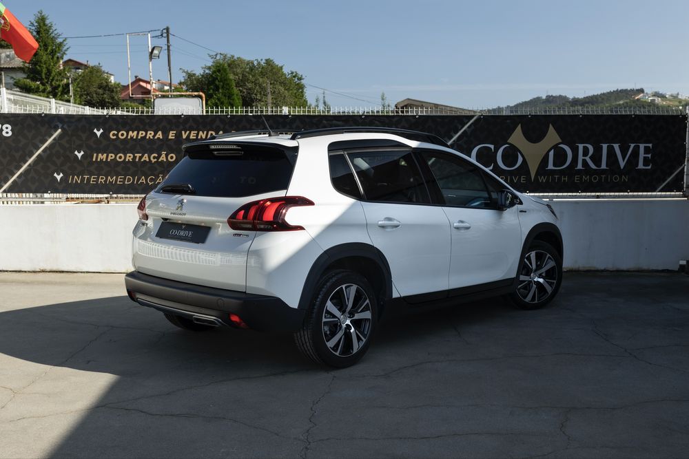 Peugeot 2008 1.2 GT Line