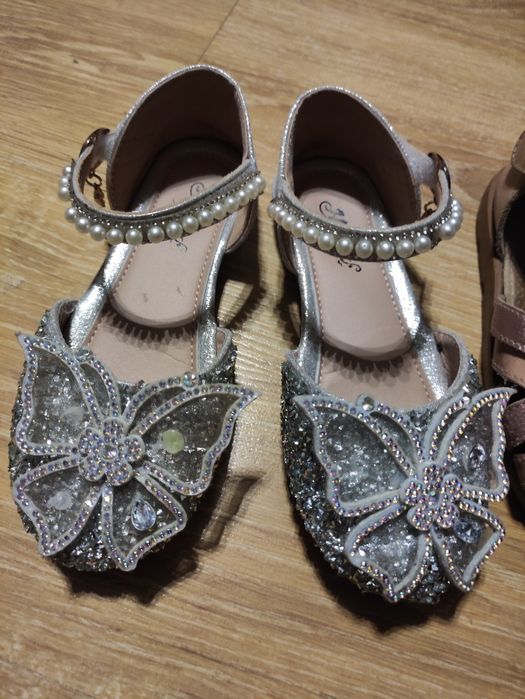 Buciki dla dziewczynki 29