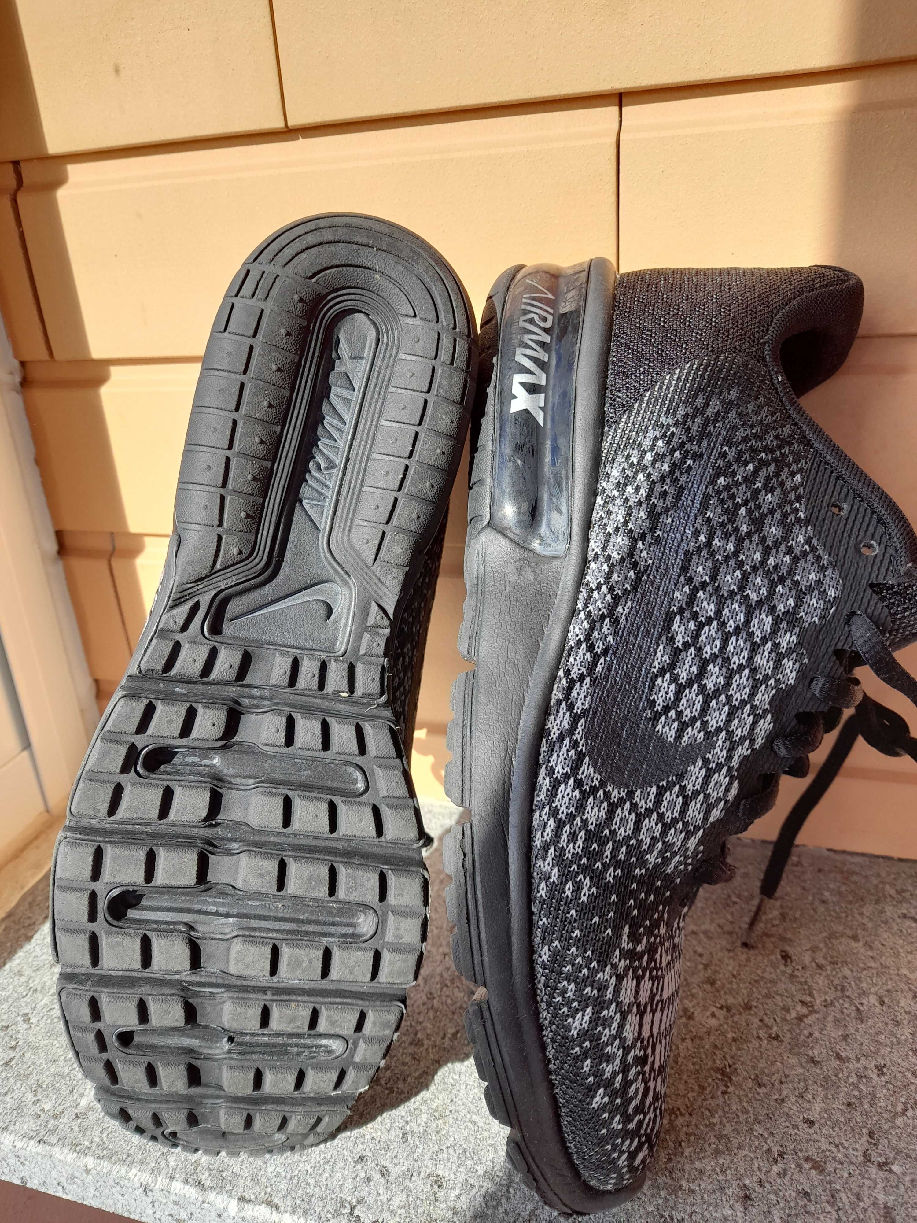 Sapatilhas (5 calçados)Nike Air Max+Luciano Cunha+H&M+Seaside