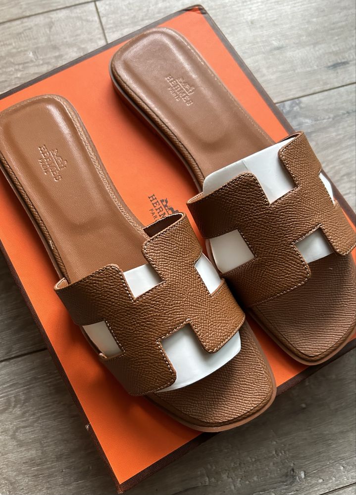 Шльопанці Hermes