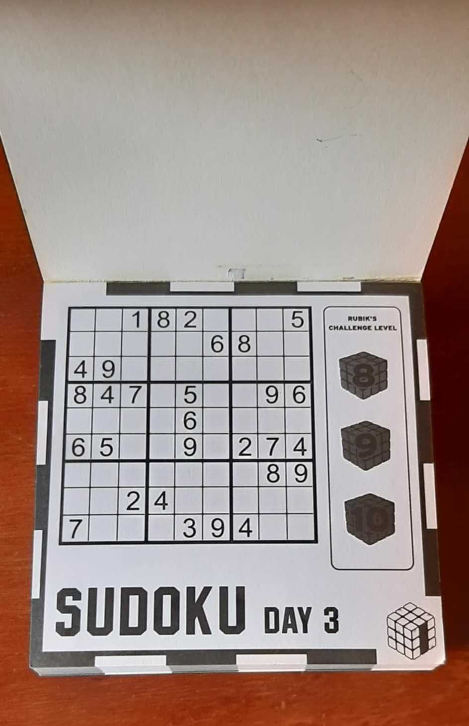 Kostka biurowa Sudoku A Day 365 na każdy dzień w roku Professor Rubik