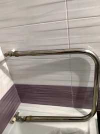 У ванну рушникосушка полотенцесушитель   з краном та кріпленням