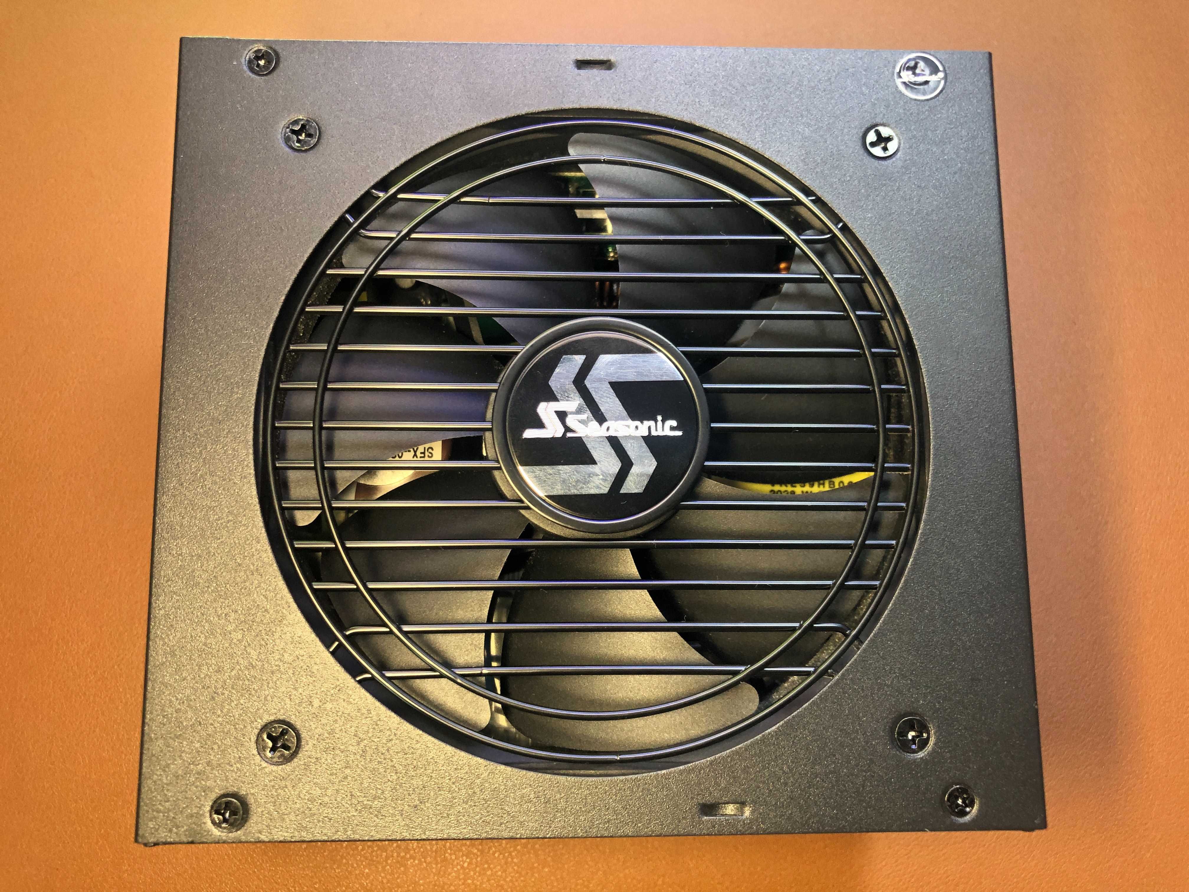 Блок живлення Seasonic Focus GX-850W Gold (SSR-850FX)