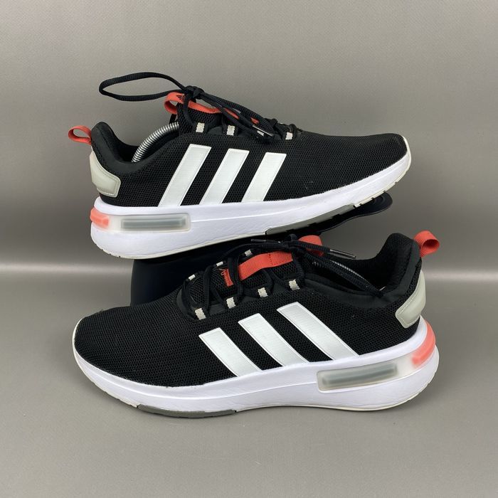 Чоловічі кросівки Adidas Racer IG7323 Black/White Оригінал