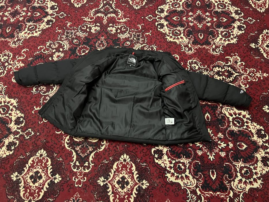 Куртка The North Face черная размер М