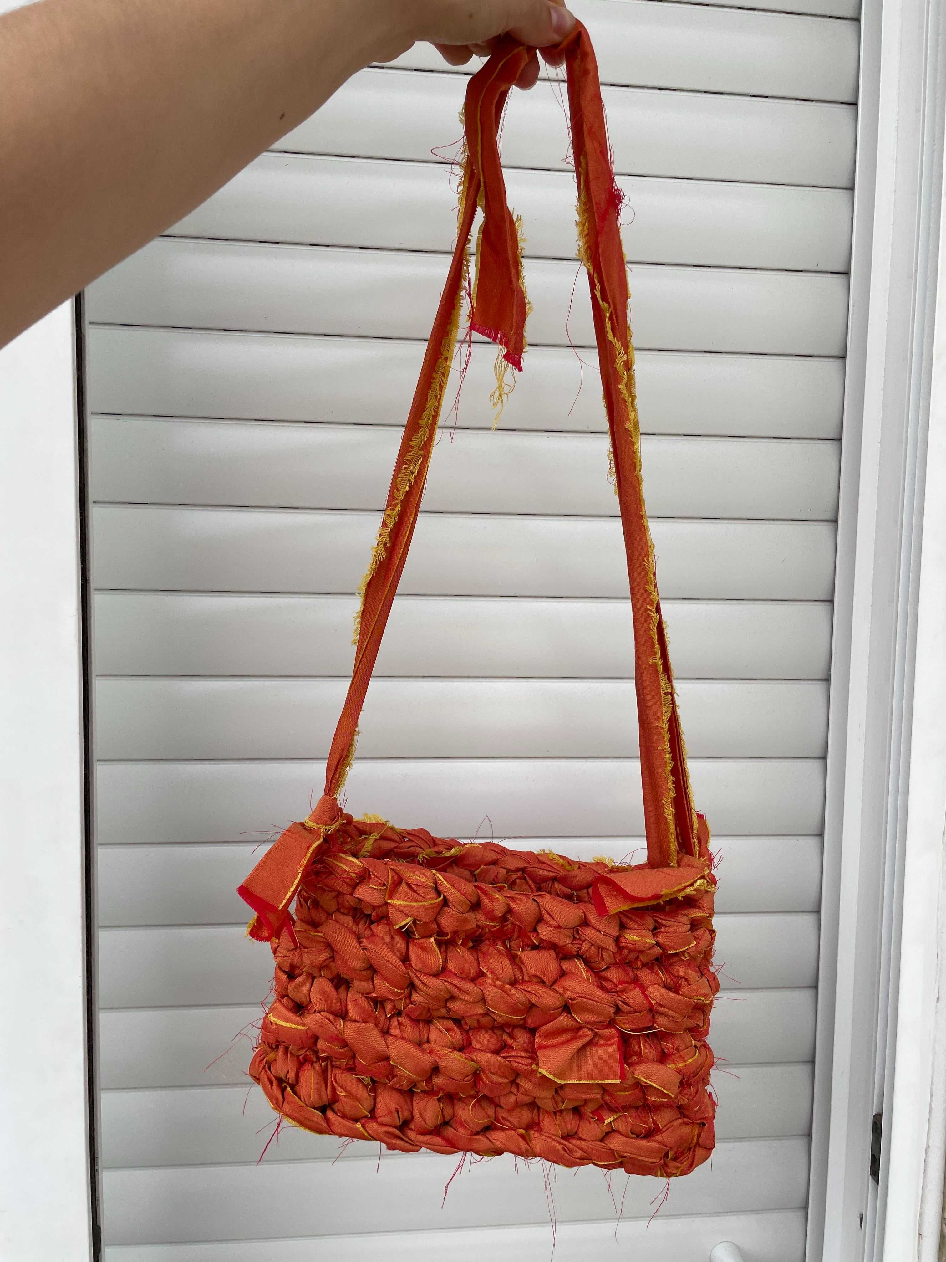 Bolsa feita à mão