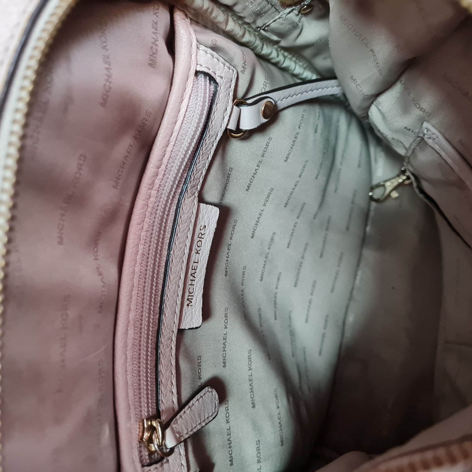 Michael Kors plecaczek plecak mały złote zamki beżowy backpack medium