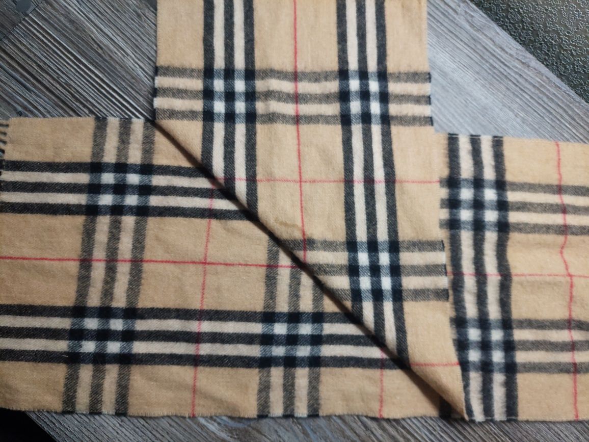 Шарф Burberry Casuals
