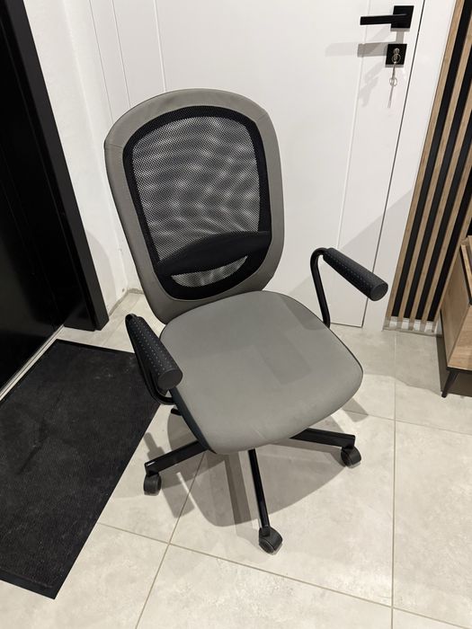 krzesło biurowe IKEA FLINTAN - obrotowe