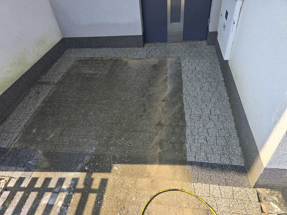 Mycie, czyszczenie elewacji, kostki brukowej, podjazdów, inne -  firma