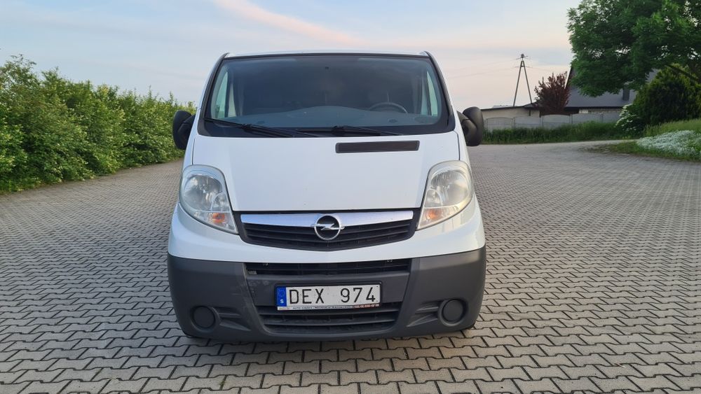 Opel Vivaro 2.0CDTI Long