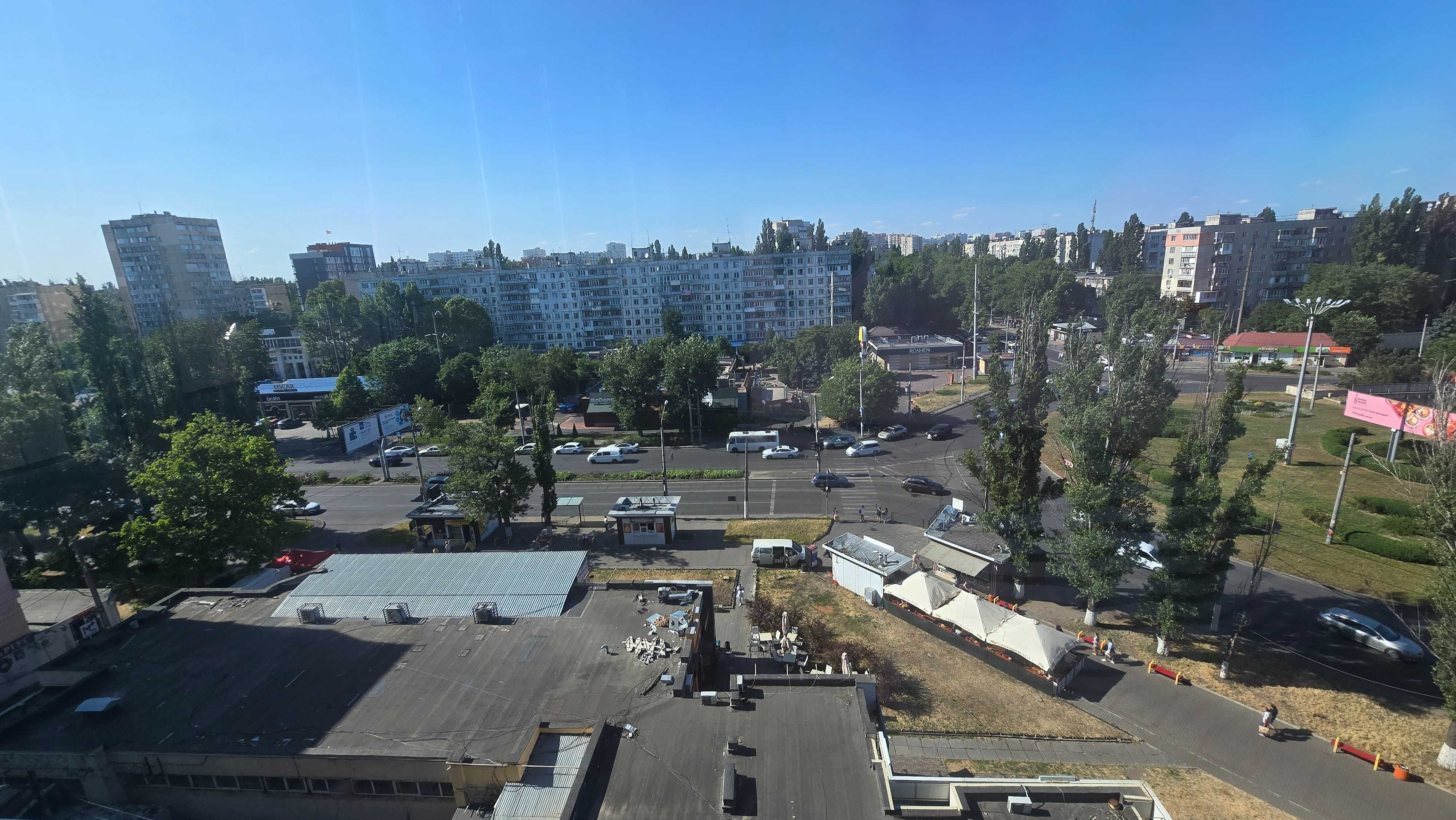 Продам 3 комнатную квартиру. Центр Таирова. Проспект академика Глушко