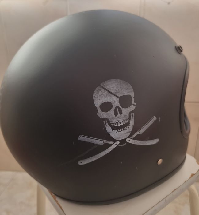 Capacete DMD Seventy five