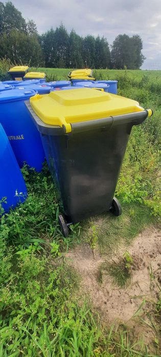 Kosz na smieci  240l