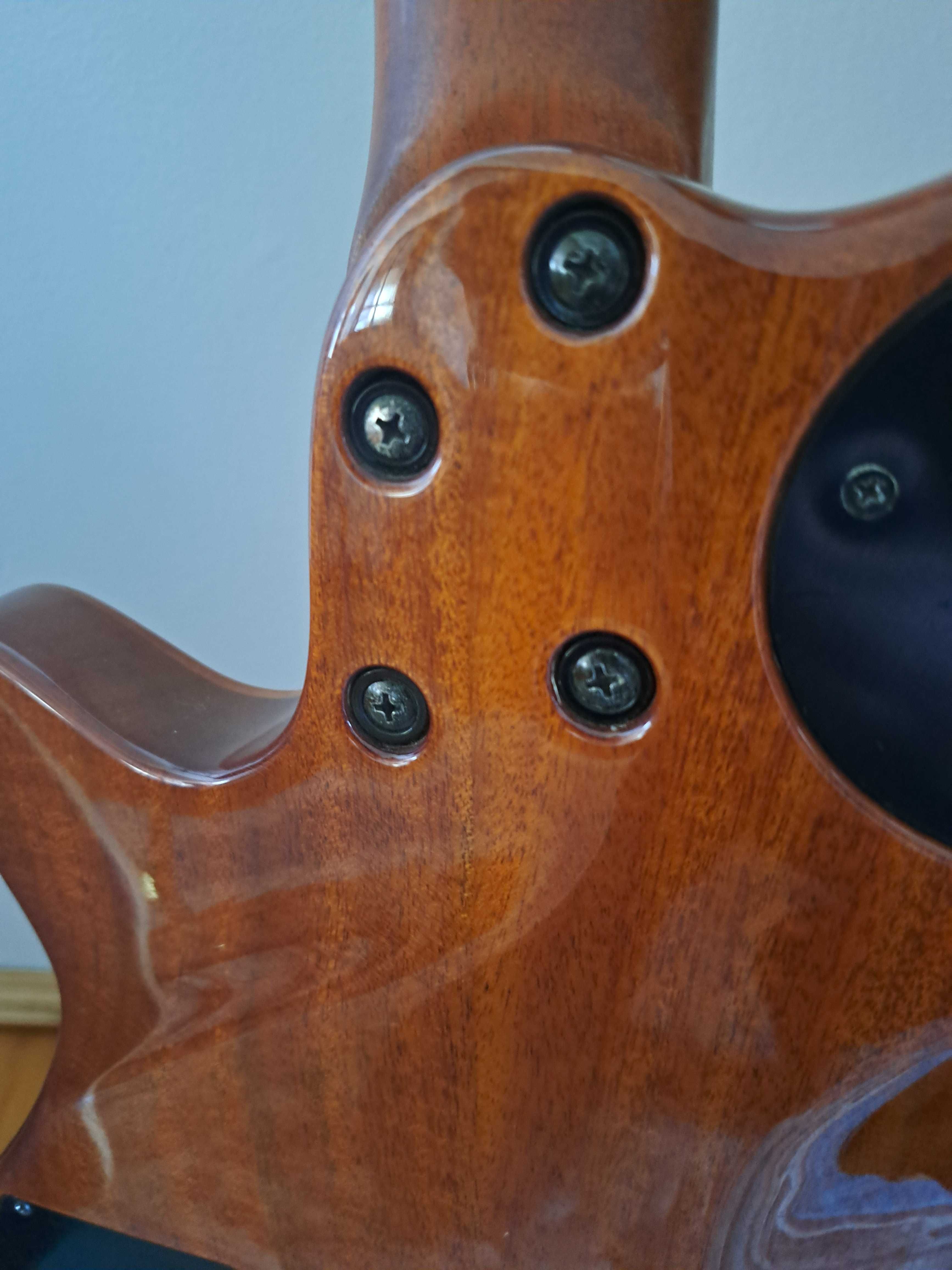 Gitara  Godin  LGX