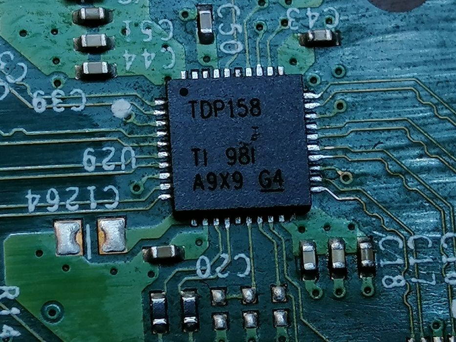 Wymiana XBOX ONE X i ONE S IC Retimer Chip HDMI TDP158 TDP159