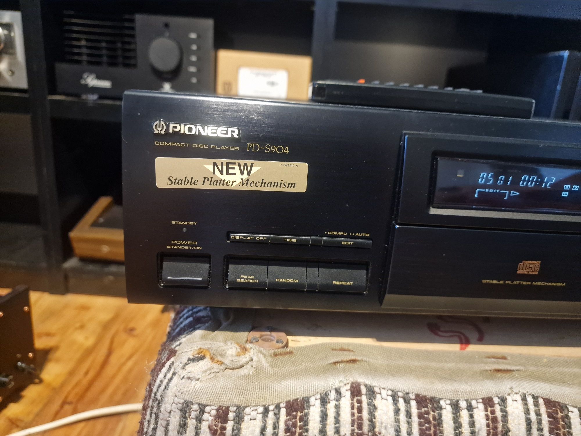 Pioneer PD S904 z pilotem