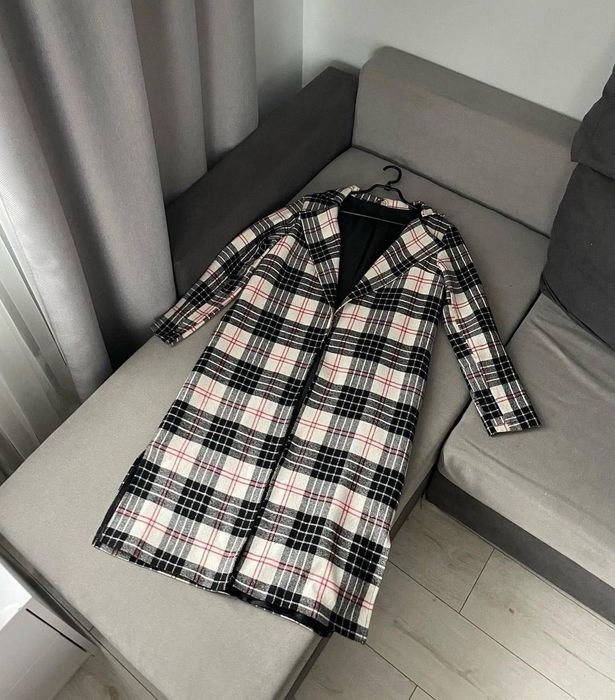 Пальто осінь-весна