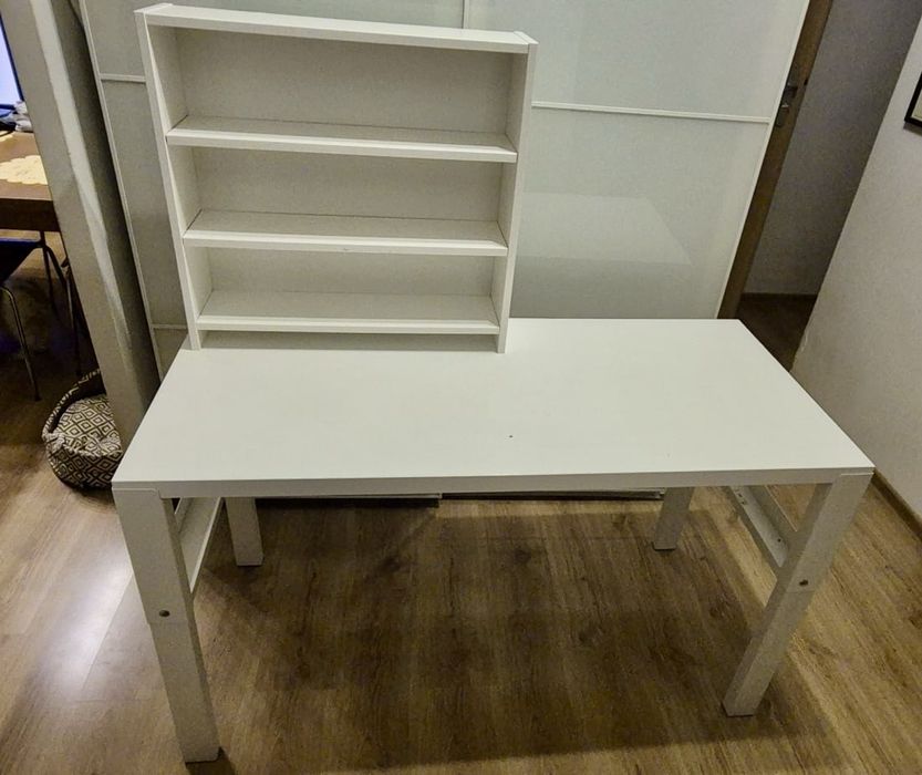 Biurko z nadstawką Ikea Pahl