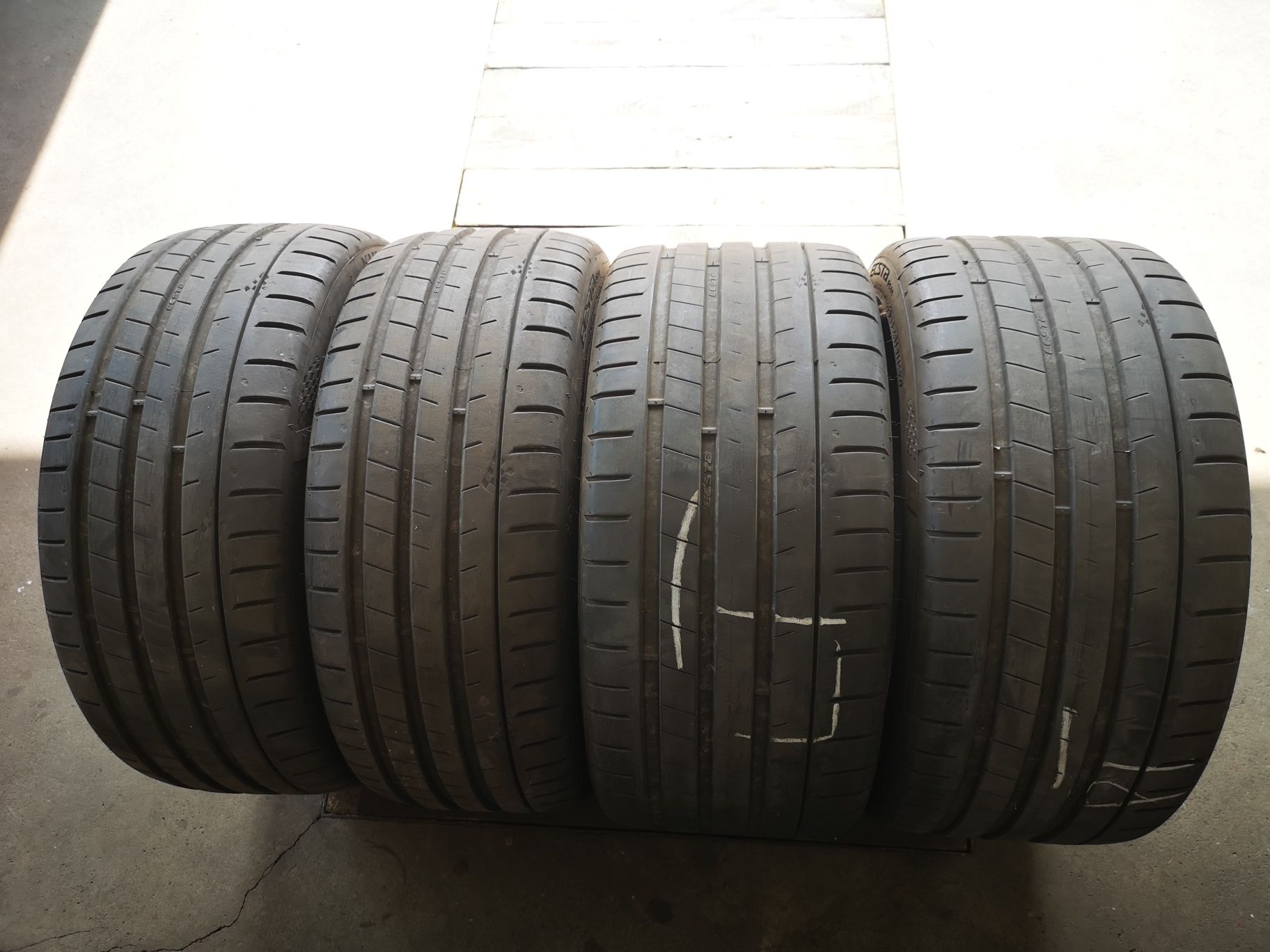 Opony Kumho PS91 245/40R19 + 275/35R19
