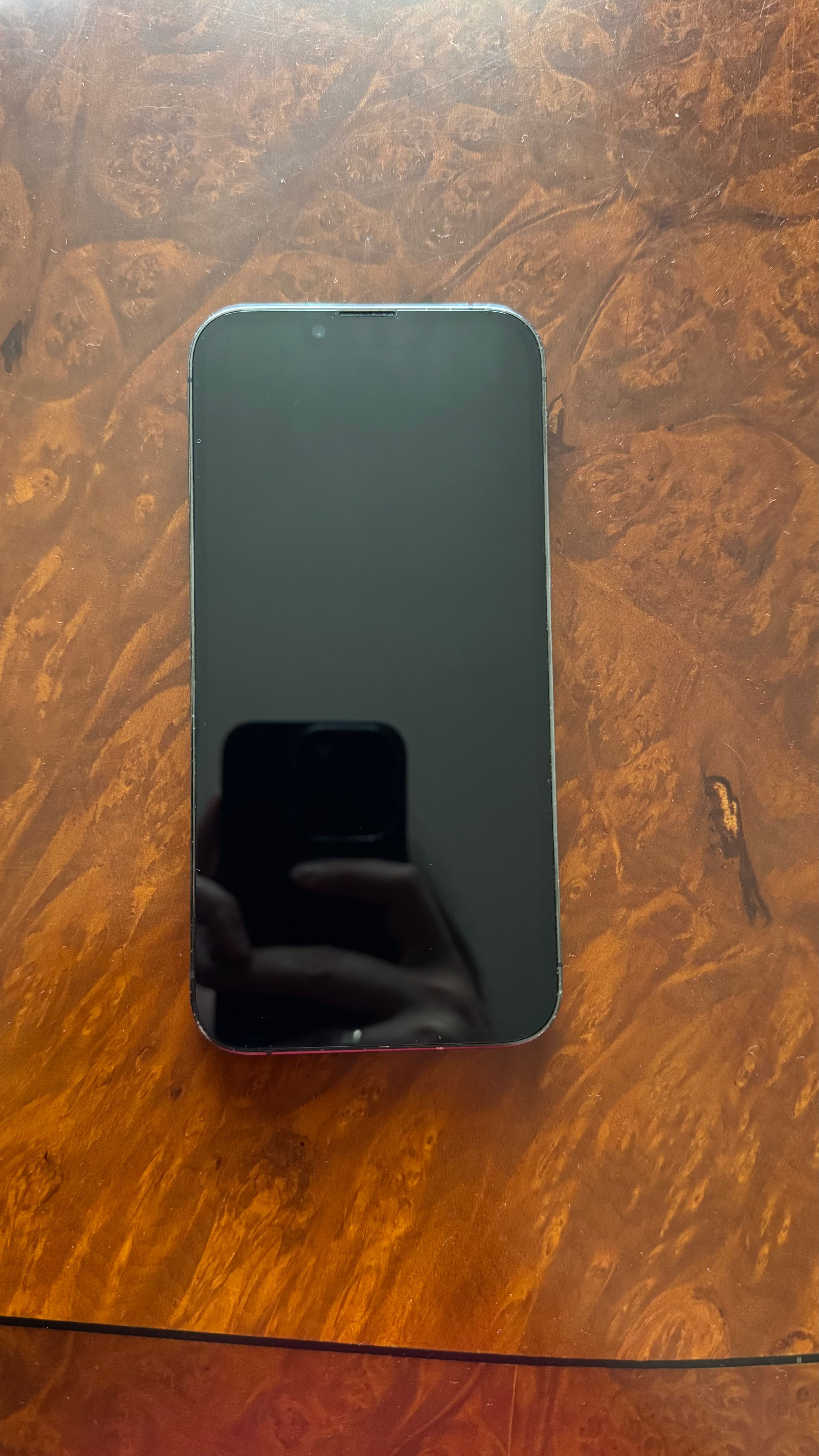 Продам iPhone 13 Pro